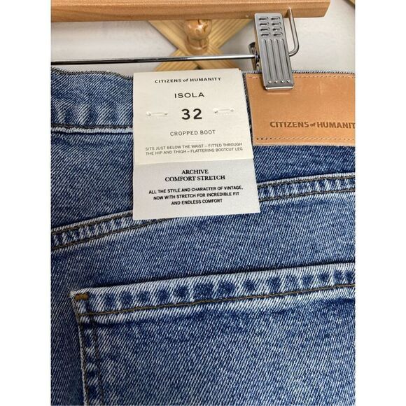 CITIZENS OF HUMANITY Isola Cropped Bootcut Jeans in Ascent H242 - Picture 7 of 8